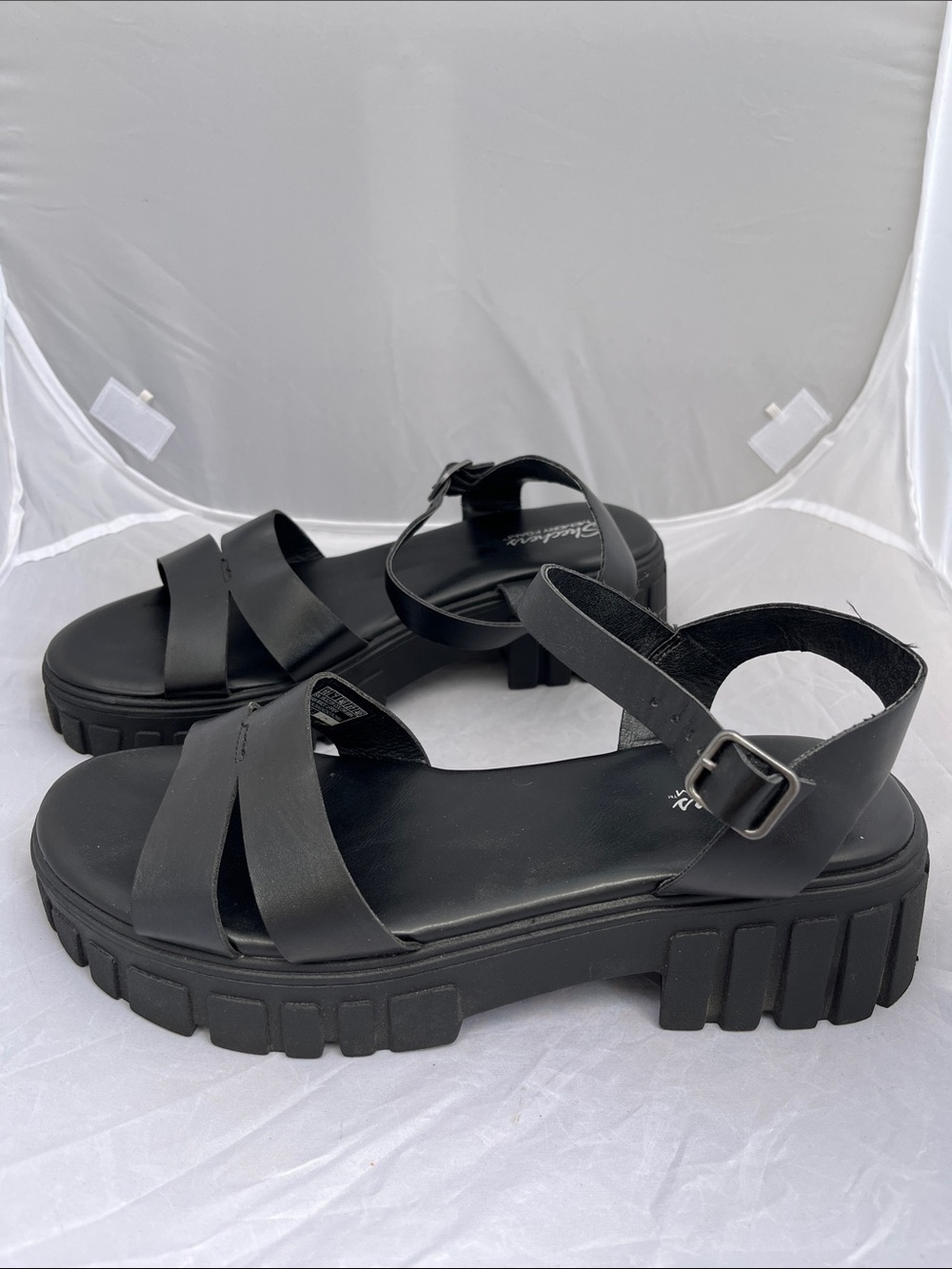 Skechers Black Modern Rugged 2.0 Faux Leather Sandals - Size 10